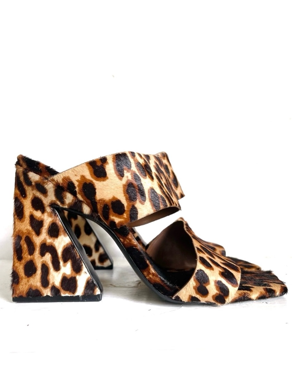 Mercedes Castillo Lauranne Animal Print Calf Hair Open Toe Mule Sandals Sz 8